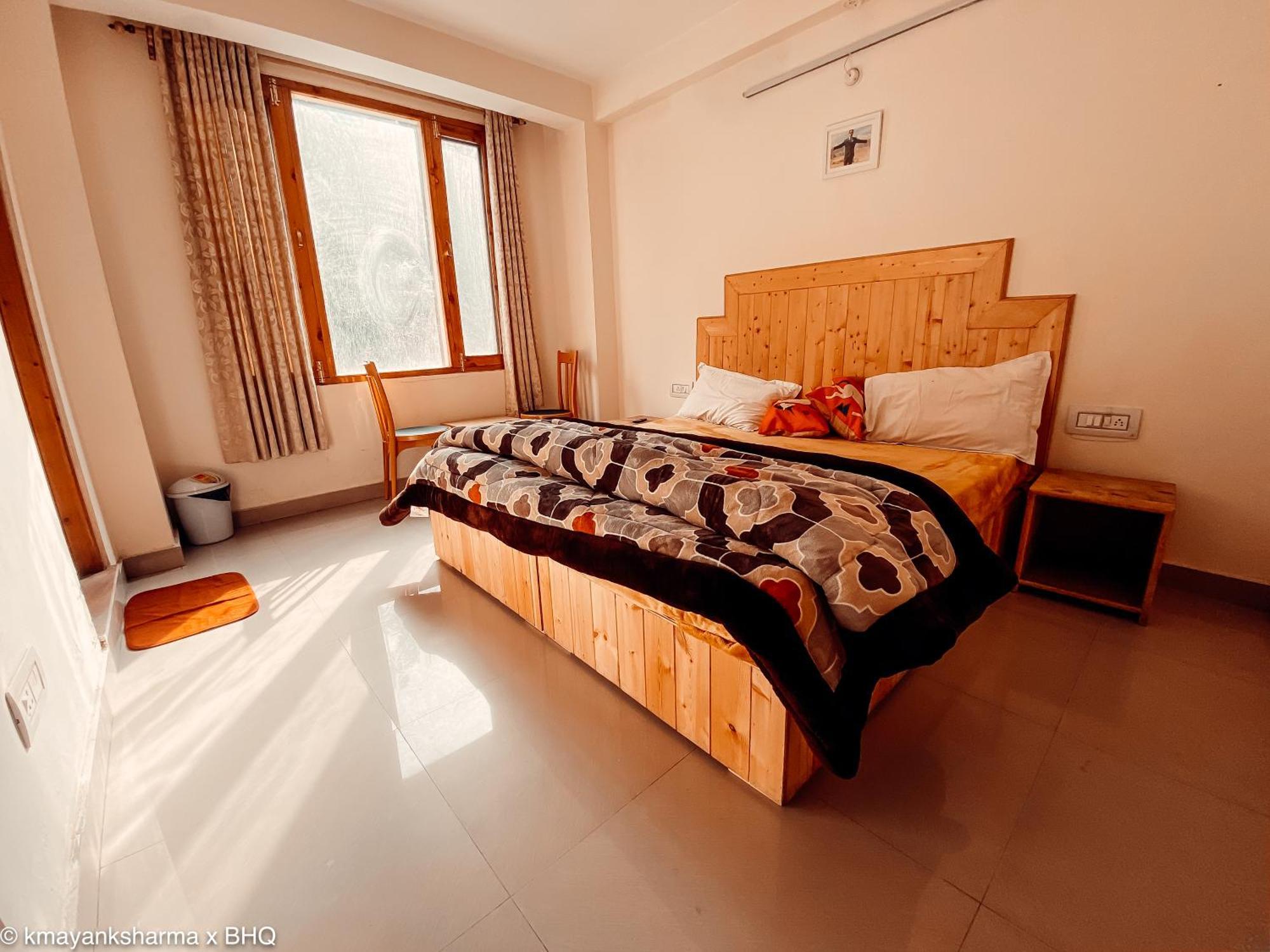 Backpackers Headquarter Manali Hostel Bilik gambar